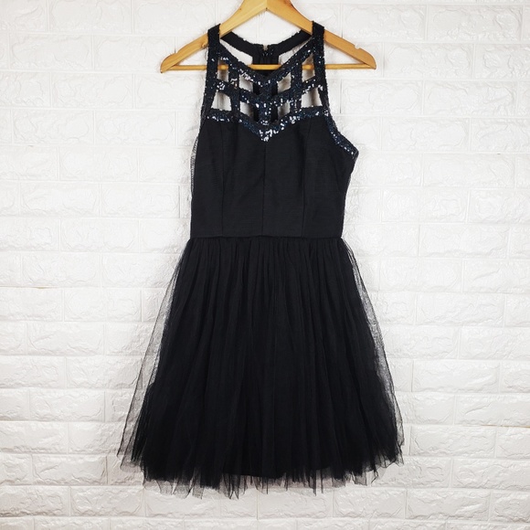 Minuet Petite Dresses & Skirts - Minuet NWT Black Sequin Cage Tulle Dress Size M